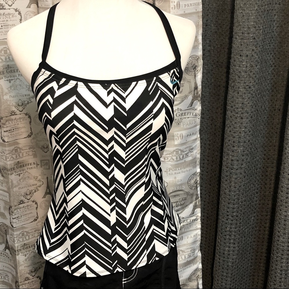 Nike | Tankini Swim Top | 10 M